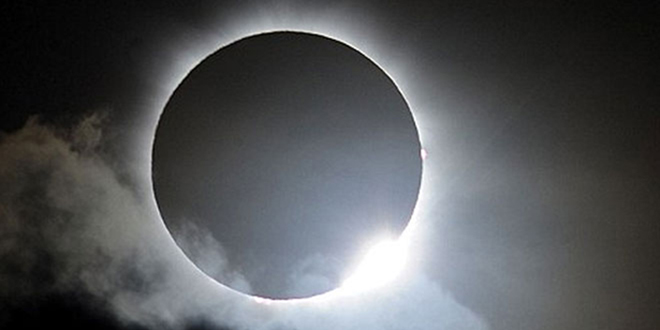 Gerhana Matahari Total di Sebagian Indonesia 2016 Mendatang