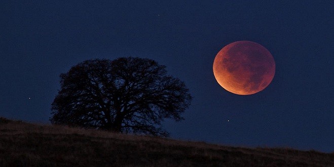 Total Lunar Eclipese