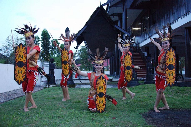 Festival Isen Mulang 2015